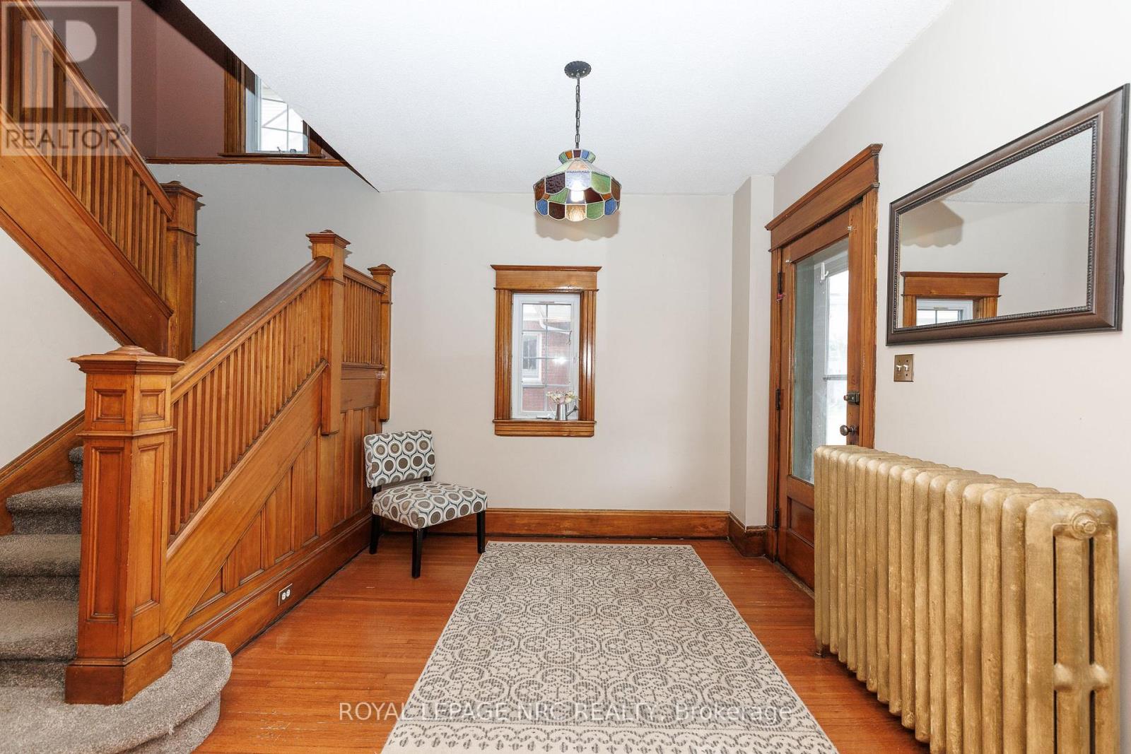 44 PHIPPS STREET - 13