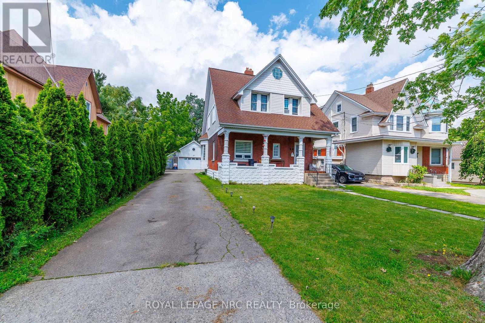 44 PHIPPS STREET - 2