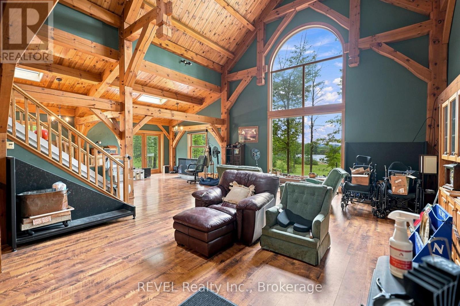 1247 CHIPPAWA CREEK ROAD - 22