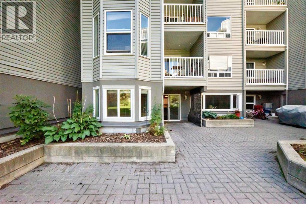 #111 2204 1 Street SW - 36