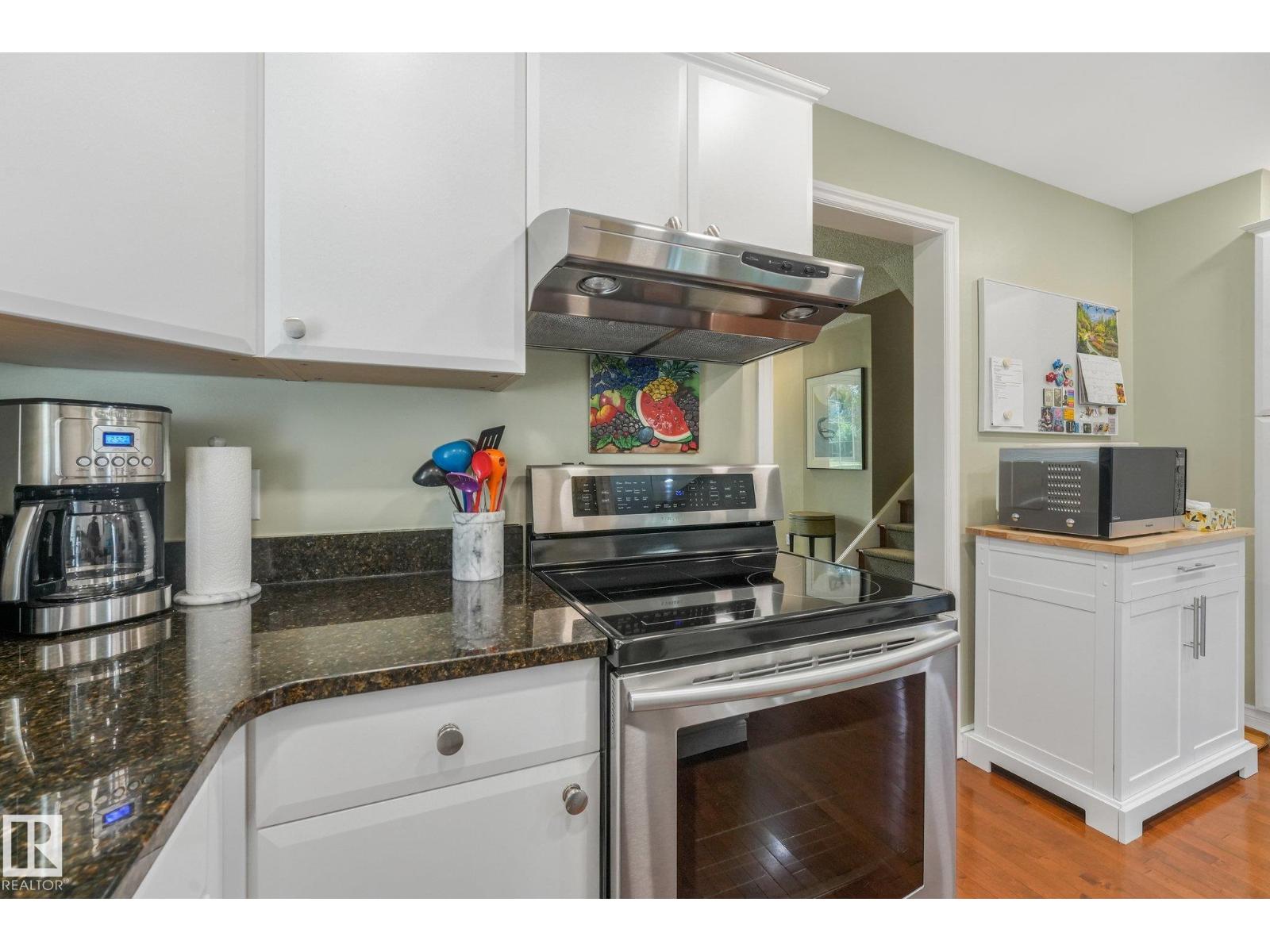 10531 137 ST NW - 11