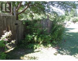 2057 Loff Road, Castlegar, BC V1N4N2 Photo 6