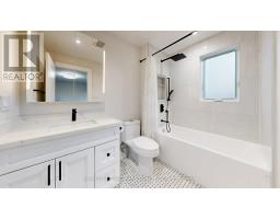 20 Blaine Drive, Toronto, ON M3B2G4 Photo 32