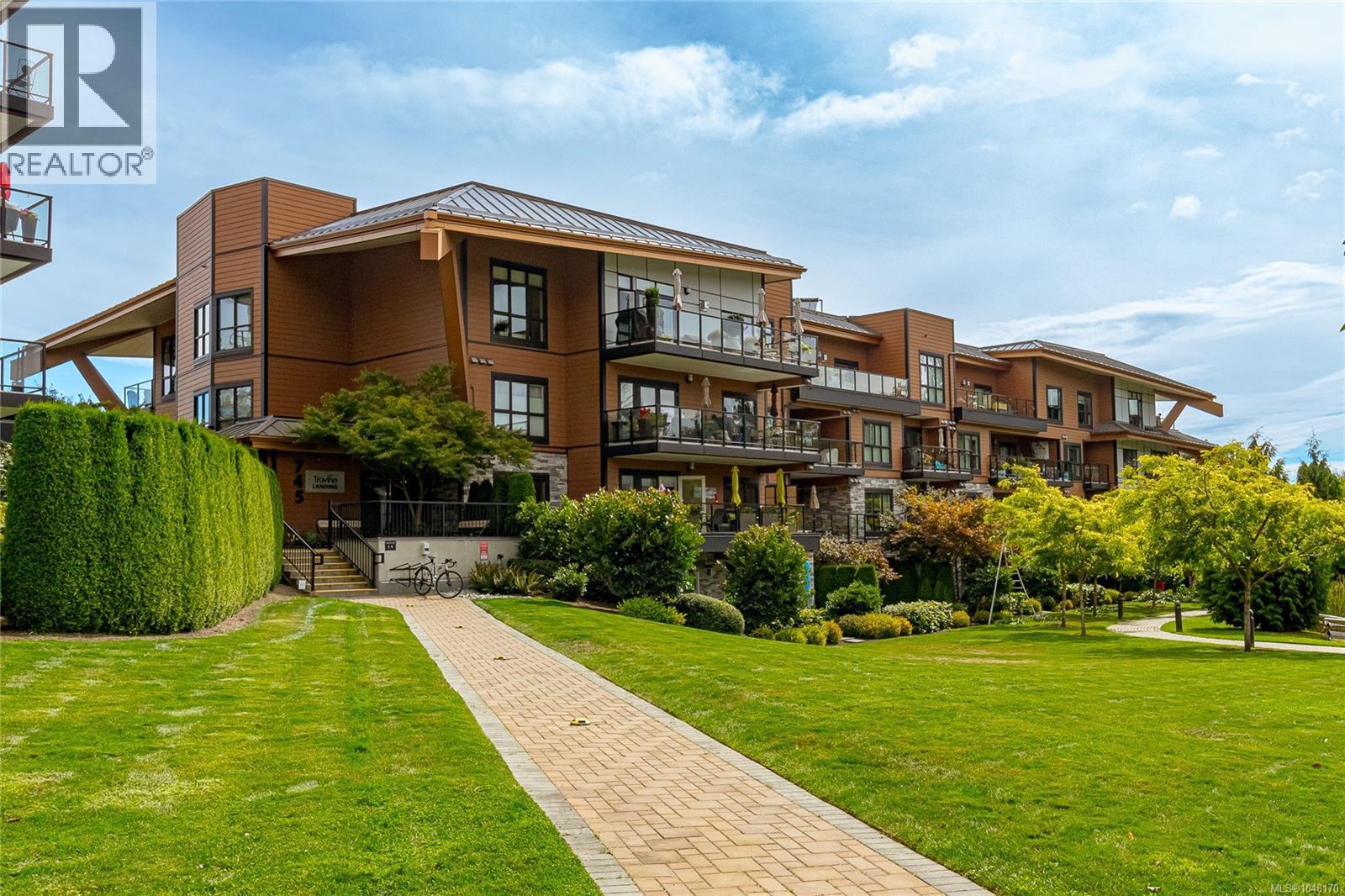 304 745 Travino Lane, Saanich