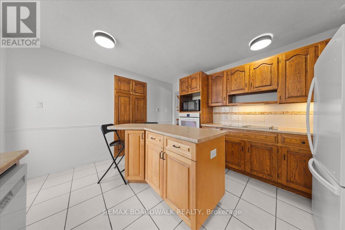 795 REJANE CRESCENT - Image 16