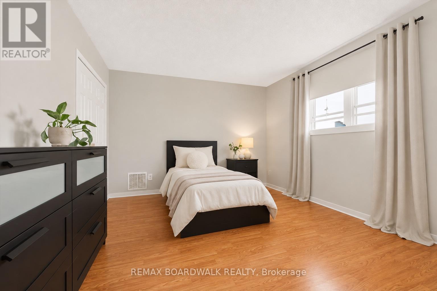 795 REJANE CRESCENT - Image 22