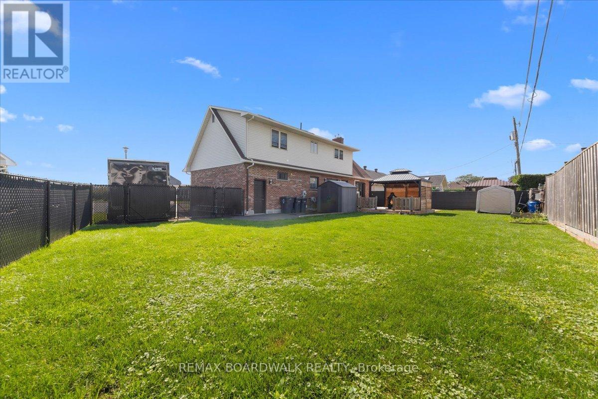 795 REJANE CRESCENT - Image 37