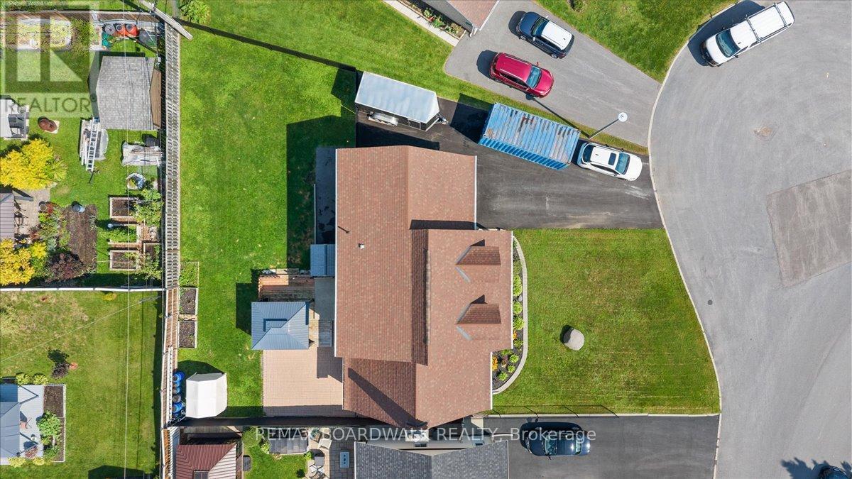 795 REJANE CRESCENT - Image 40