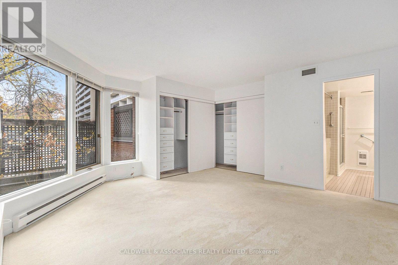 #1 140 RIDEAU TERRACE - Image 23