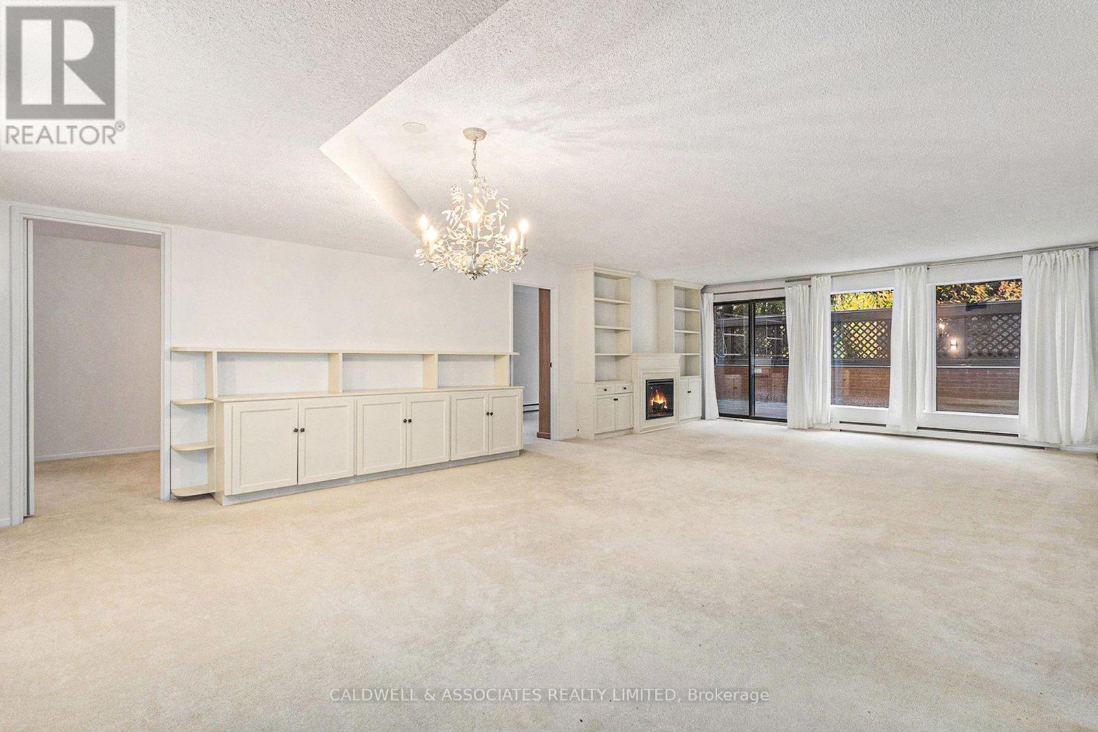 #1 140 RIDEAU TERRACE - 7