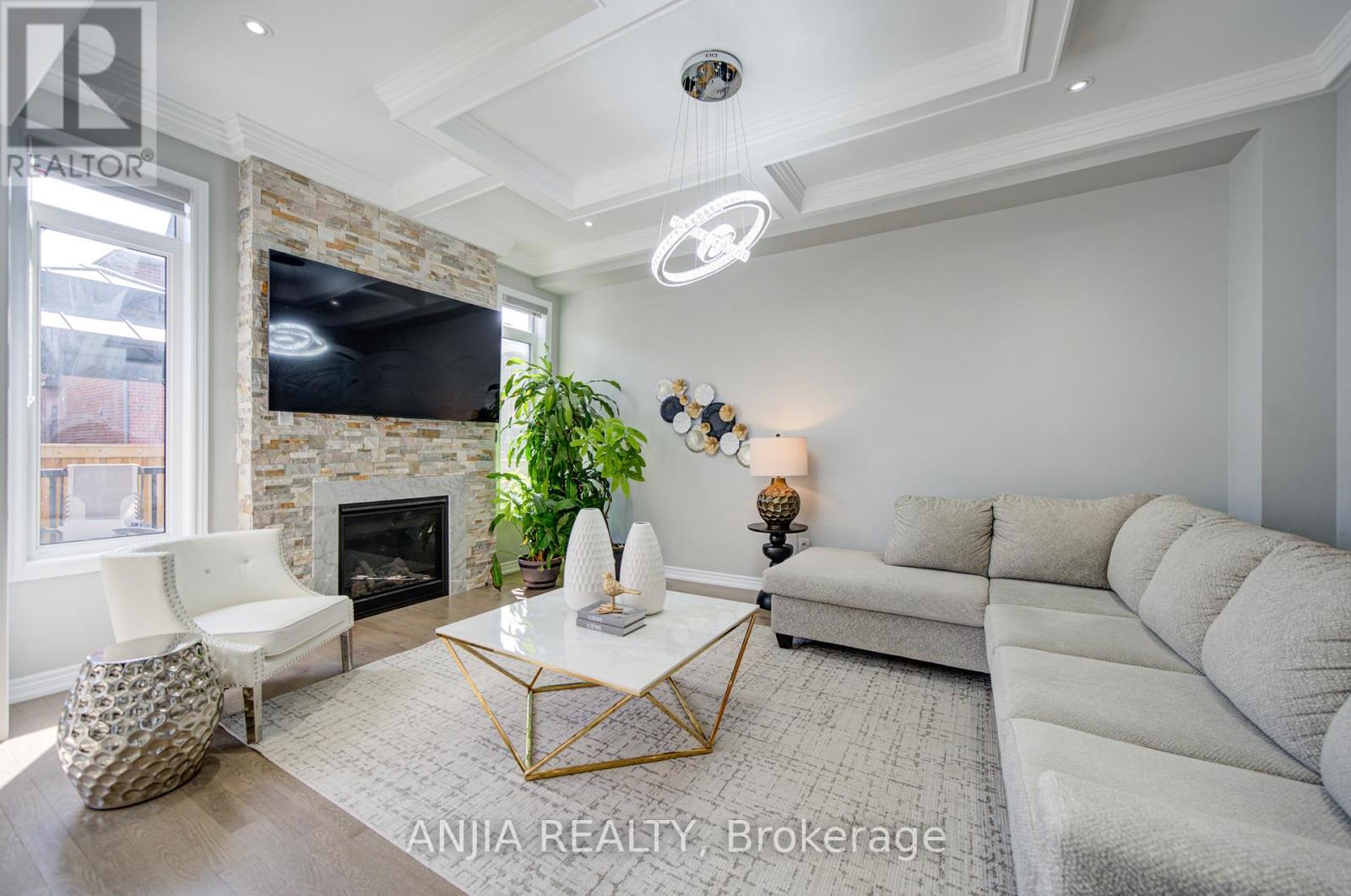 63 SUTTONRAIL WAY - Image 15