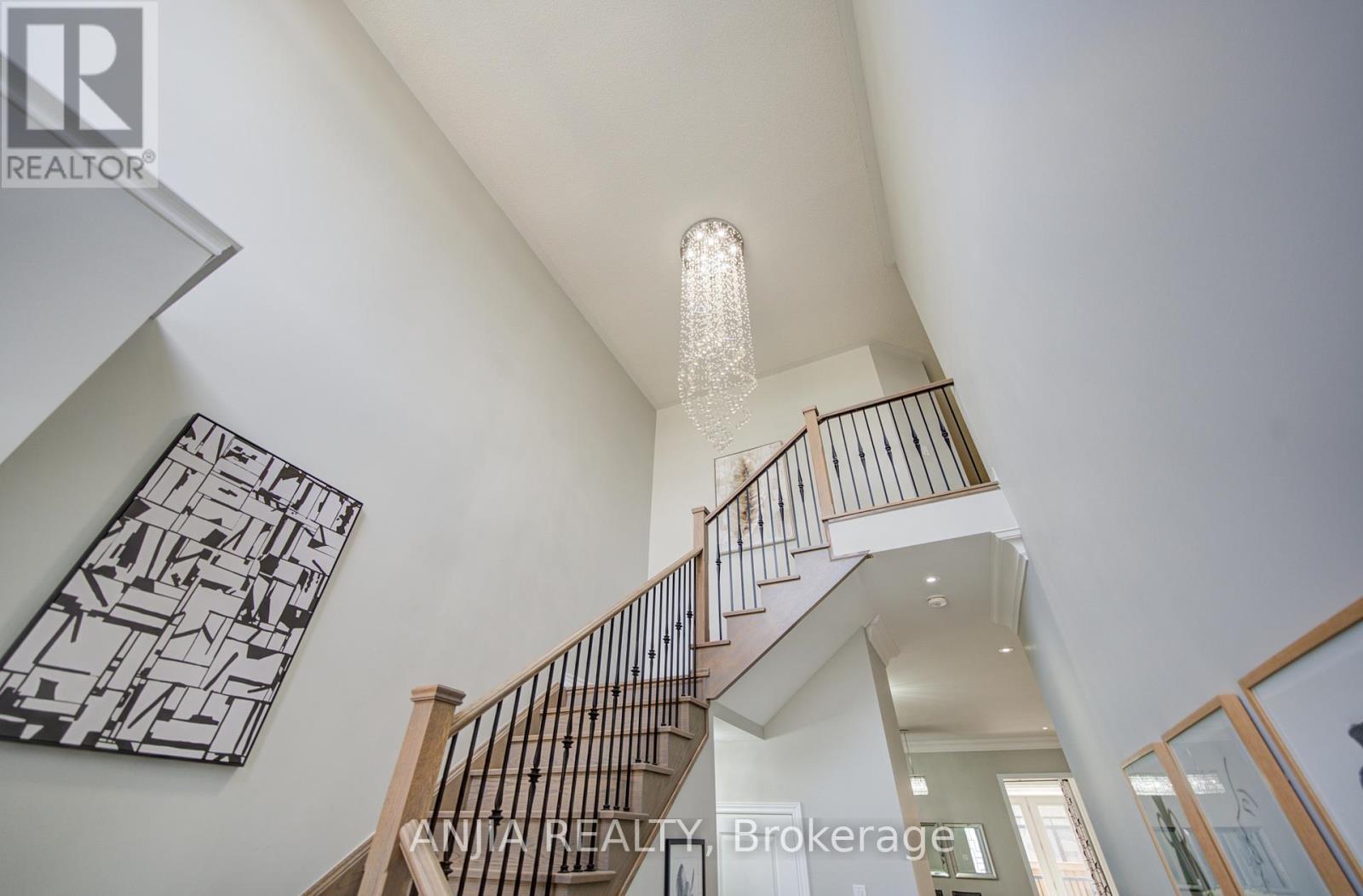 63 SUTTONRAIL WAY - Image 4