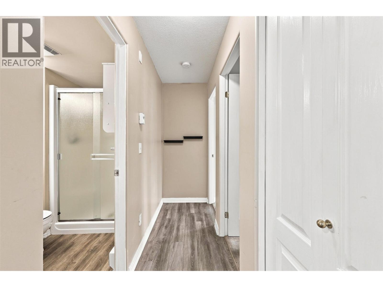#318 554 Seymour Street - Image 15