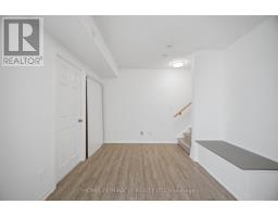 2002 - 3049 Finch Avenue W, Toronto, ON M9M0A5 Photo 12