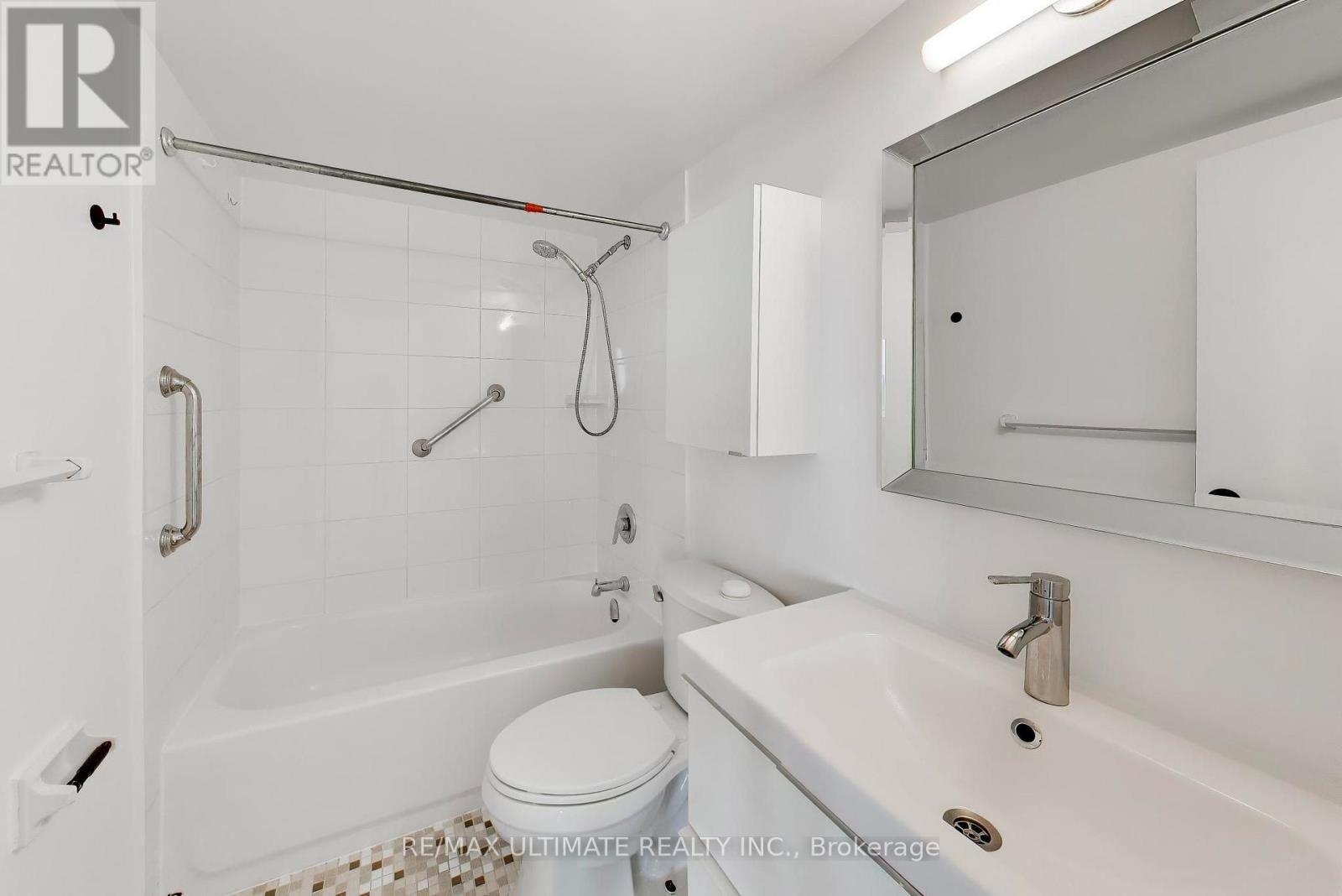 #608 155 MARLEE AVENUE - Image 17