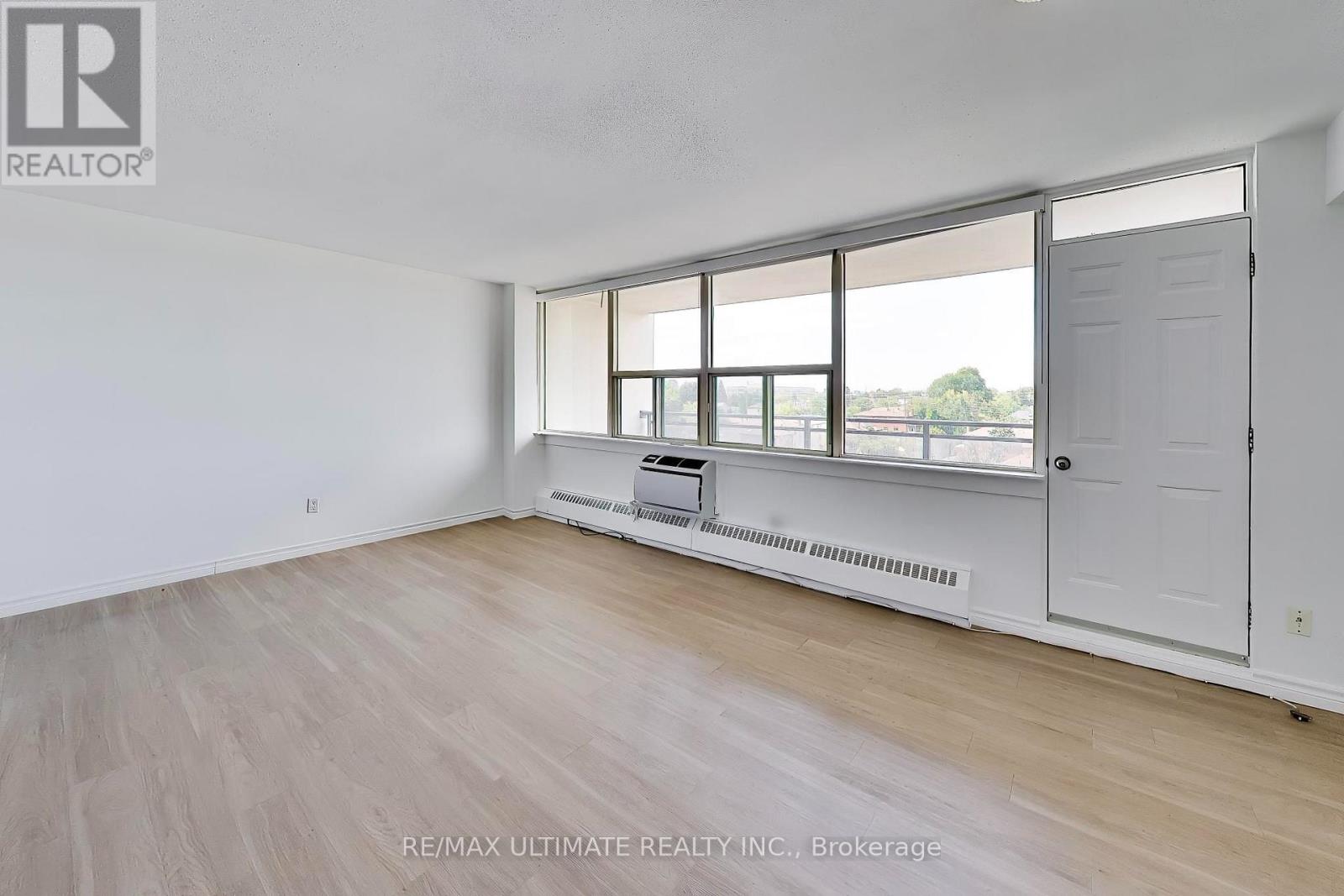 #608 155 MARLEE AVENUE - Image 9