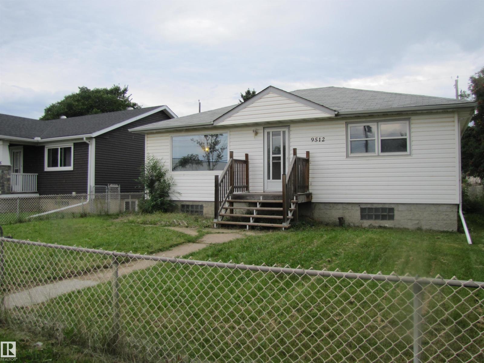 9512 63 AV NW - 2