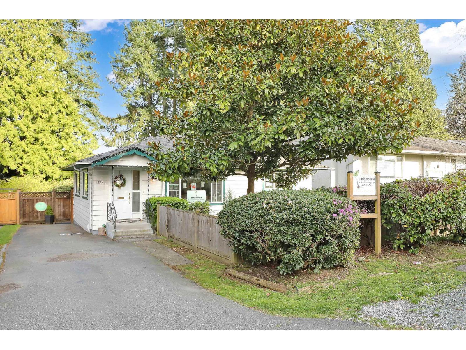 1554 STEVENS Street, White Rock, British Columbia, V4B4Y5, White Rock, British Columbia — photo 5 of 5
