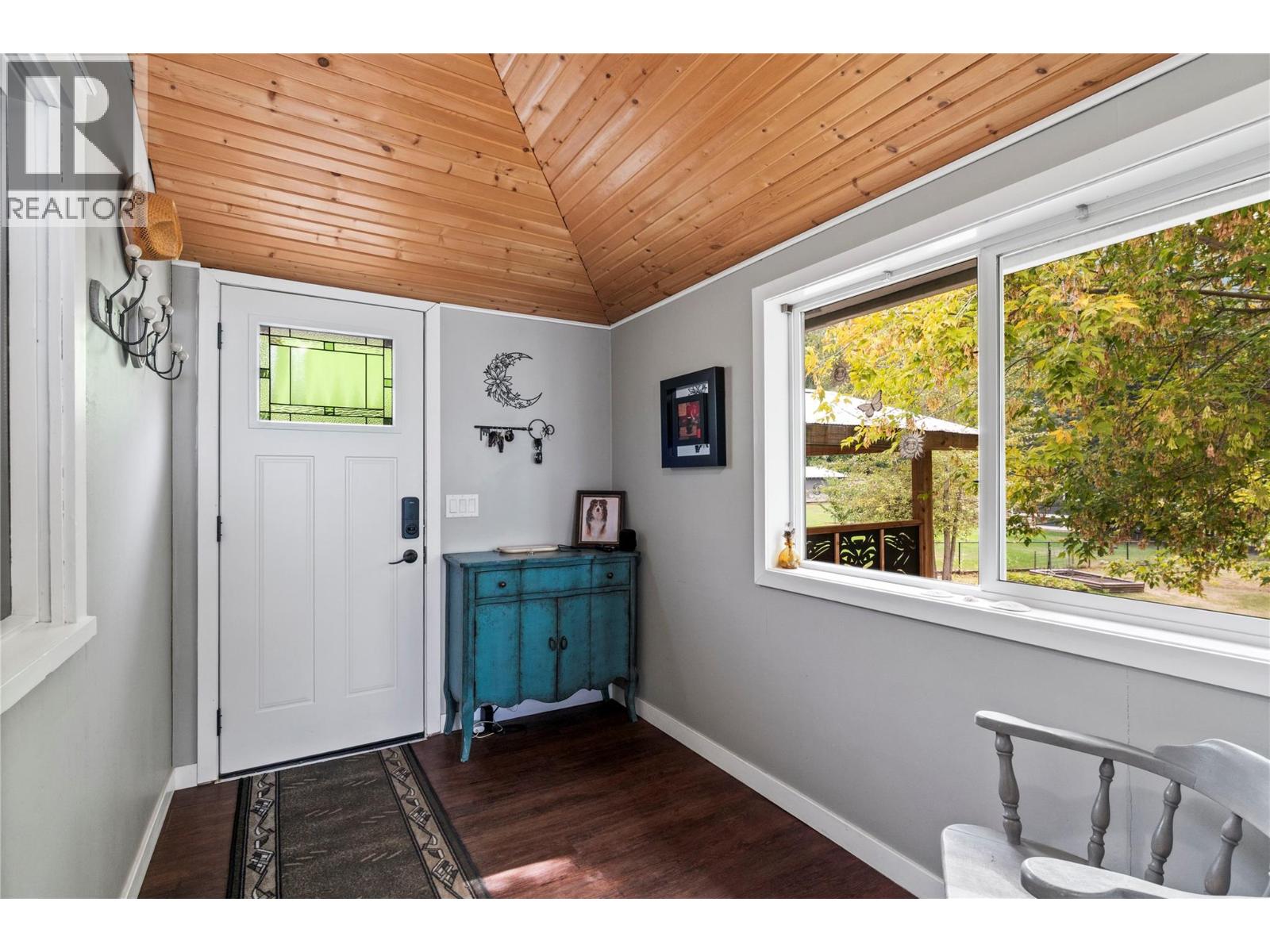 410 Foothill Road SW - Image 6