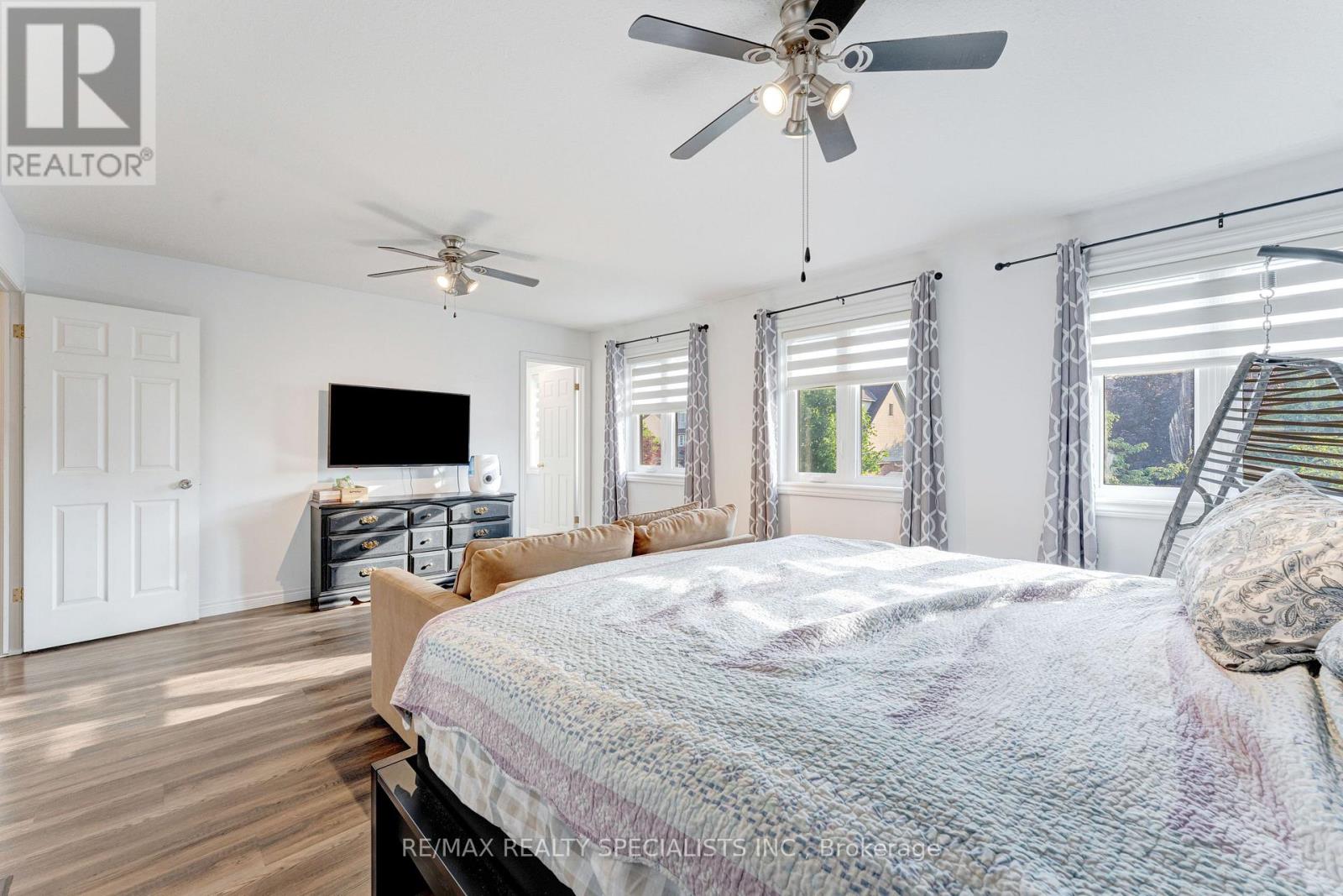 71 MCFARLANE DRIVE - 24