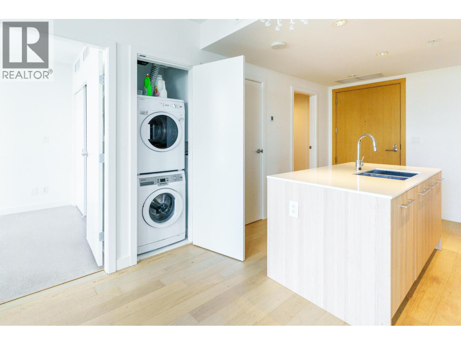 #510 2221 30TH Avenue, Vancouver, British Columbia, V5N0G6, Vancouver, British Columbia — photo 5 of 5