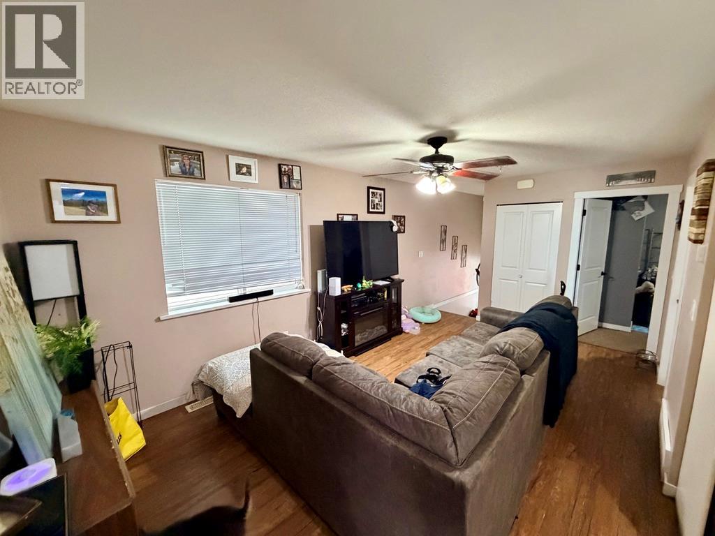 8201 18 Street - 3