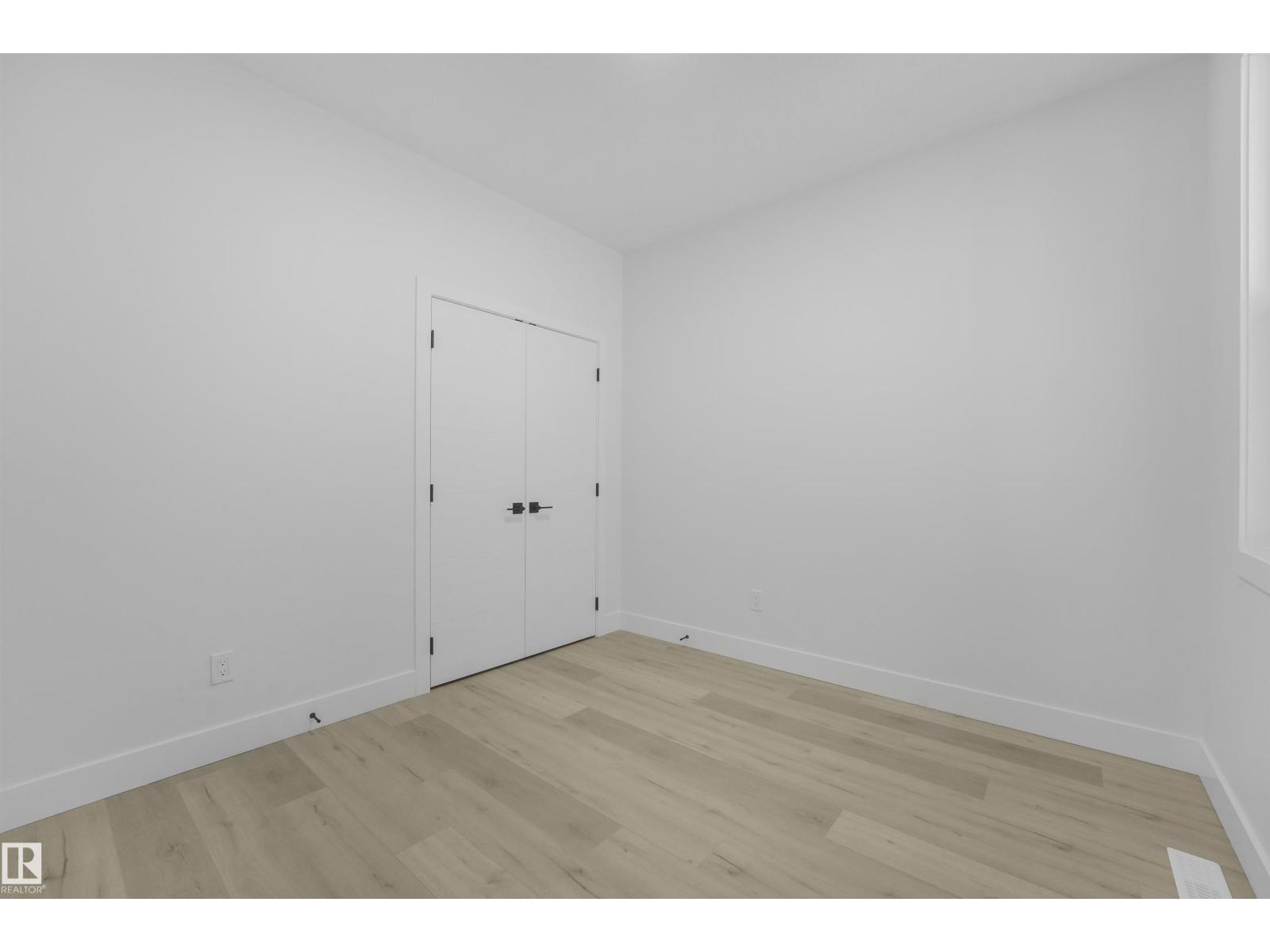 3517 45 Avenue - 3