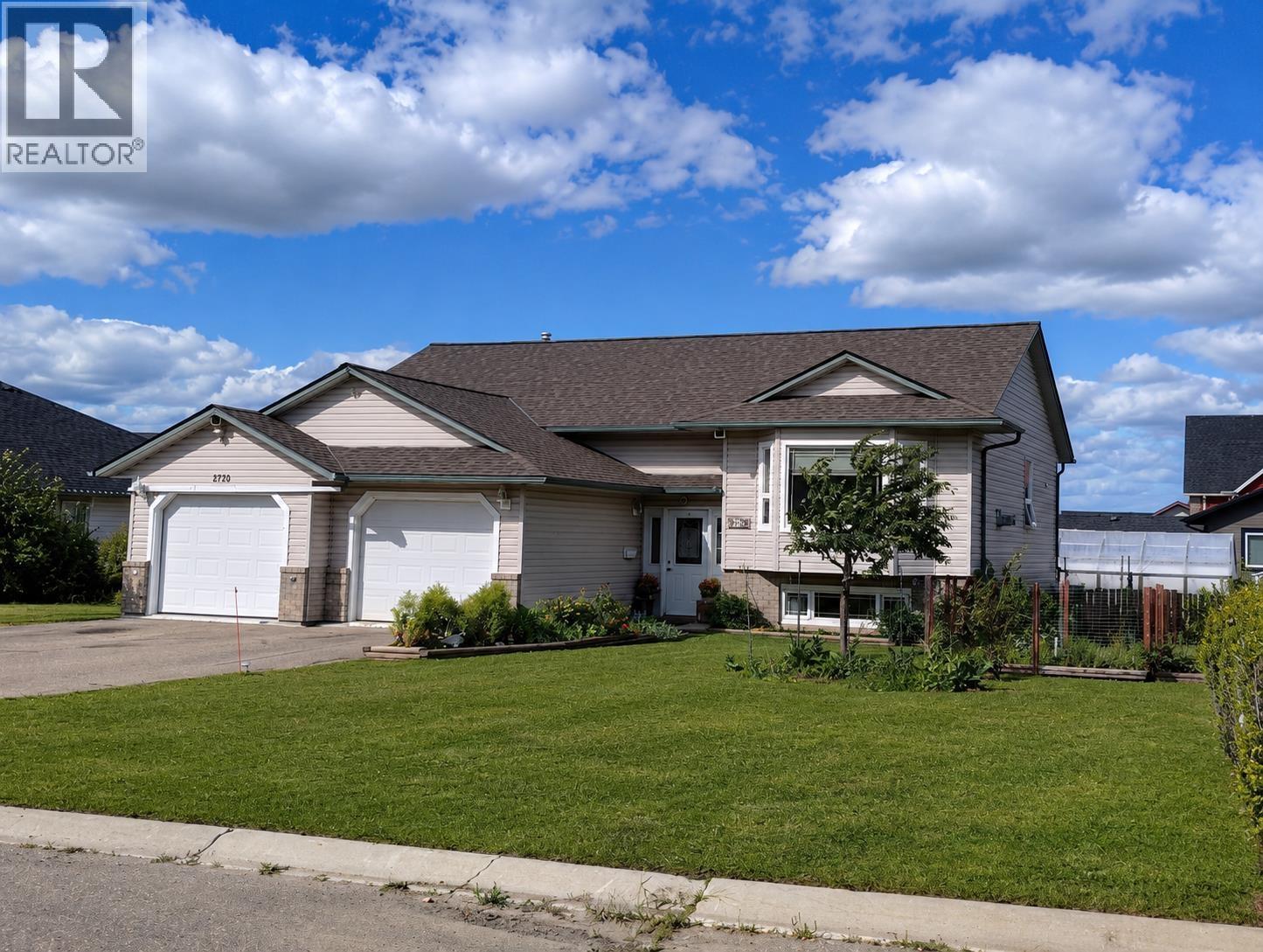 8720 117 AVENUE, Fort St. John