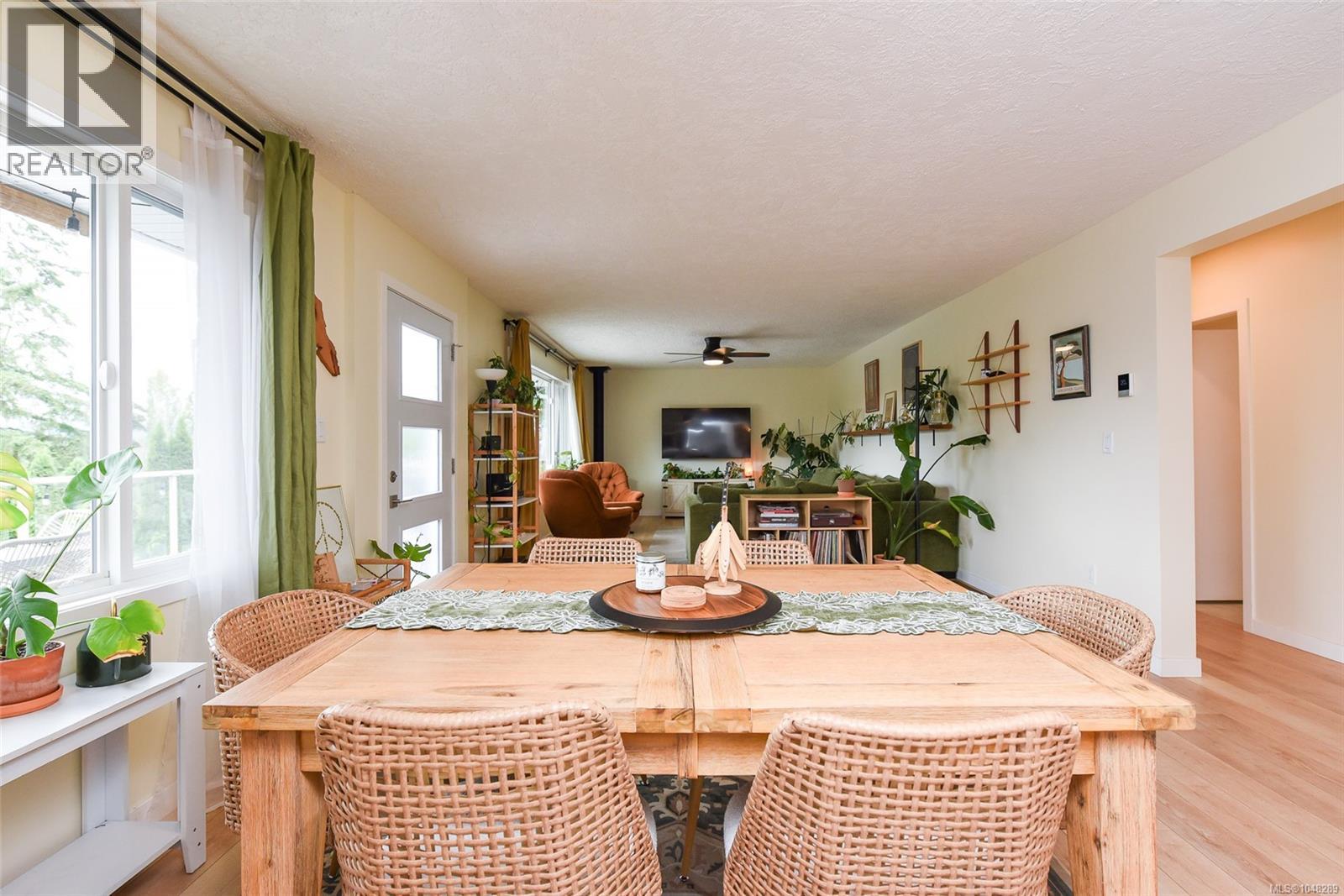 4659 McQuillan Rd, Courtenay