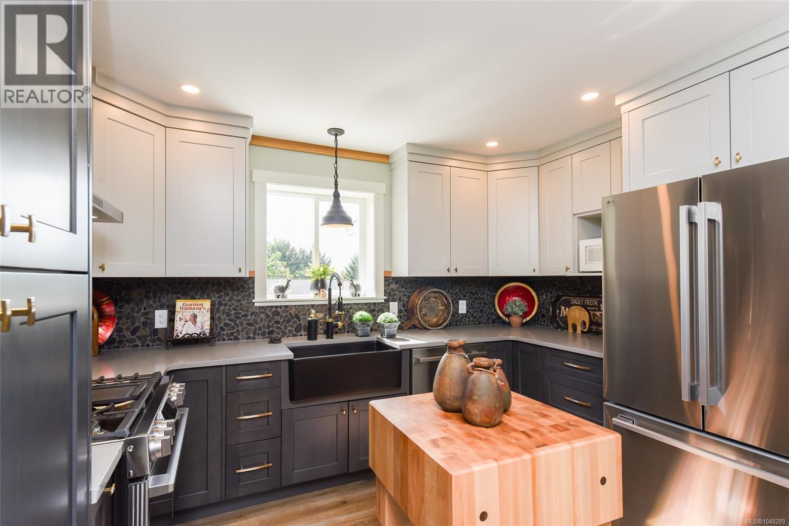 4659 McQuillan Rd, Courtenay