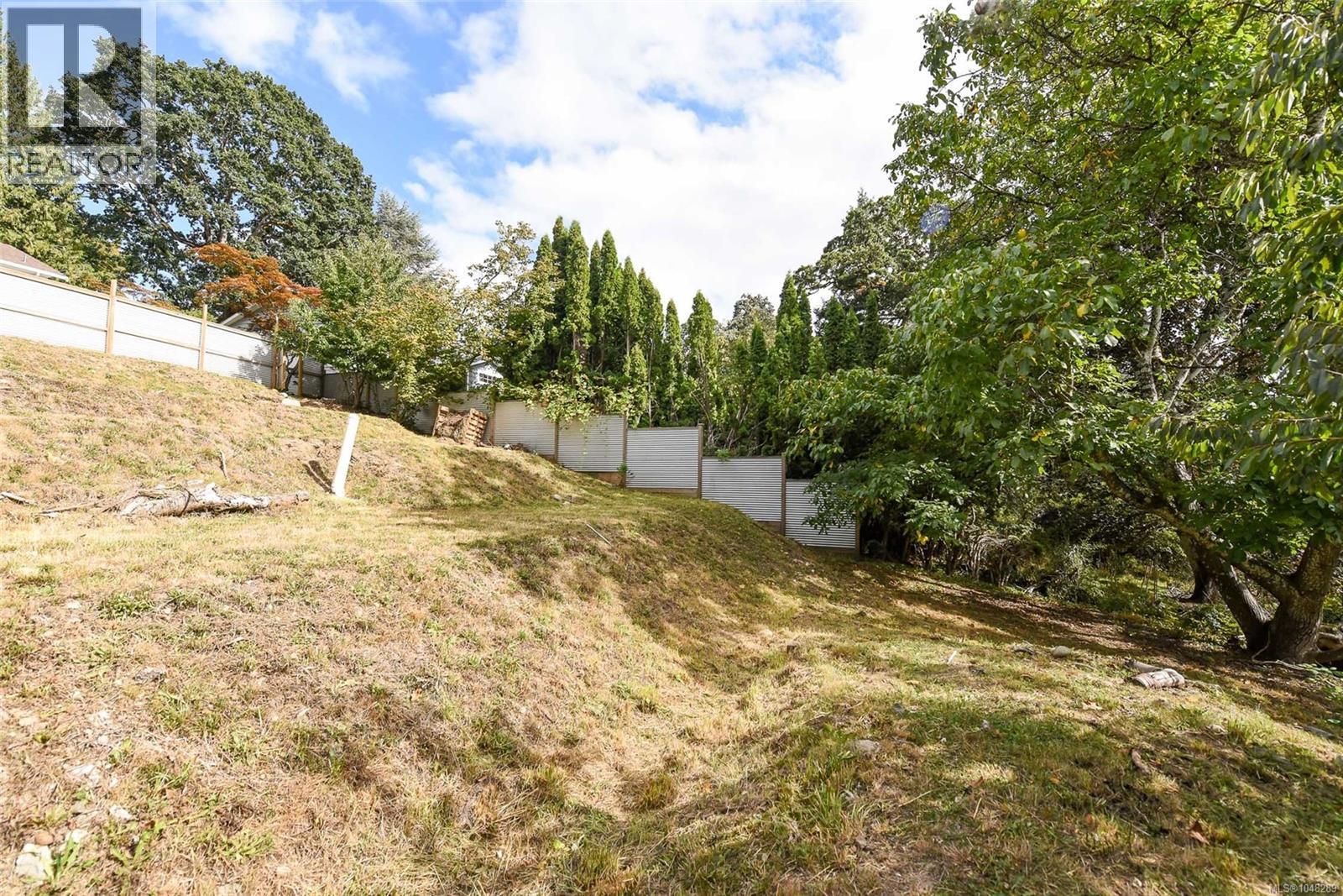 4659 McQuillan Rd, Courtenay