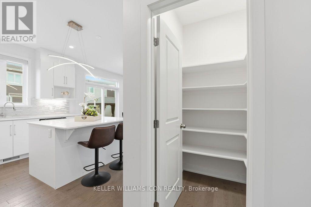 65 AXEL CRESCENT - Image 19