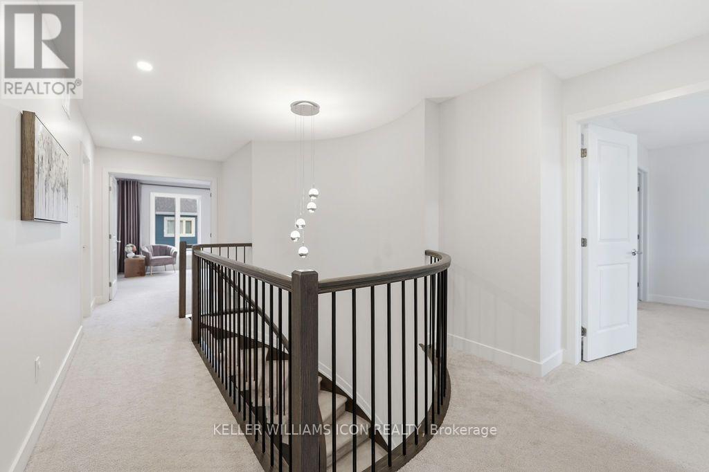65 AXEL CRESCENT - 27
