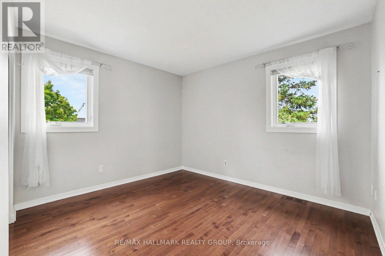 66 BATEMAN DRIVE - 29