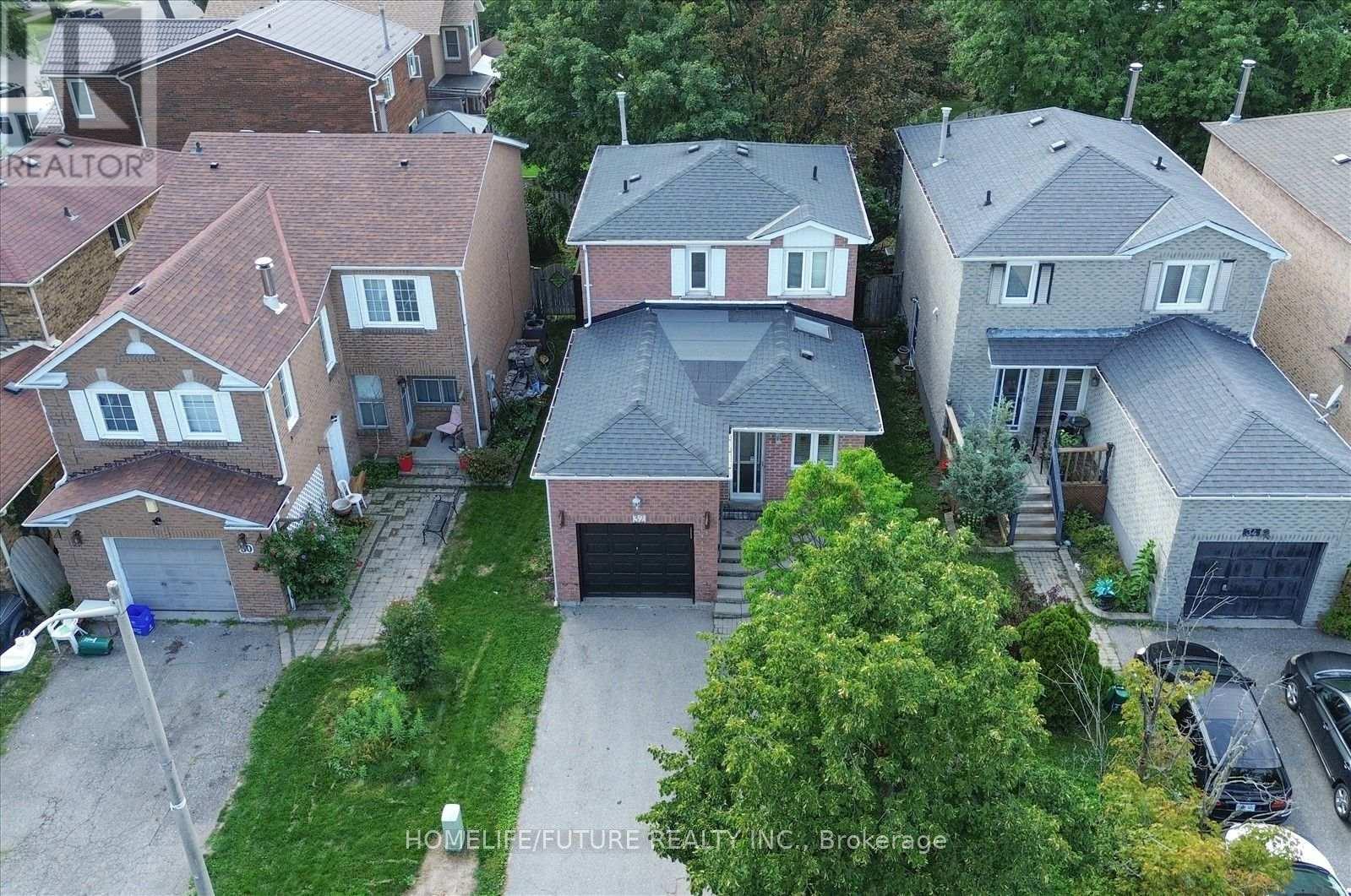 32 MARSHALL CRESCENT - 4