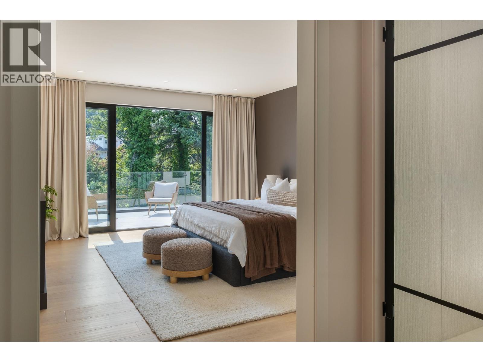 450 MACBETH CRESCENT, West Vancouver