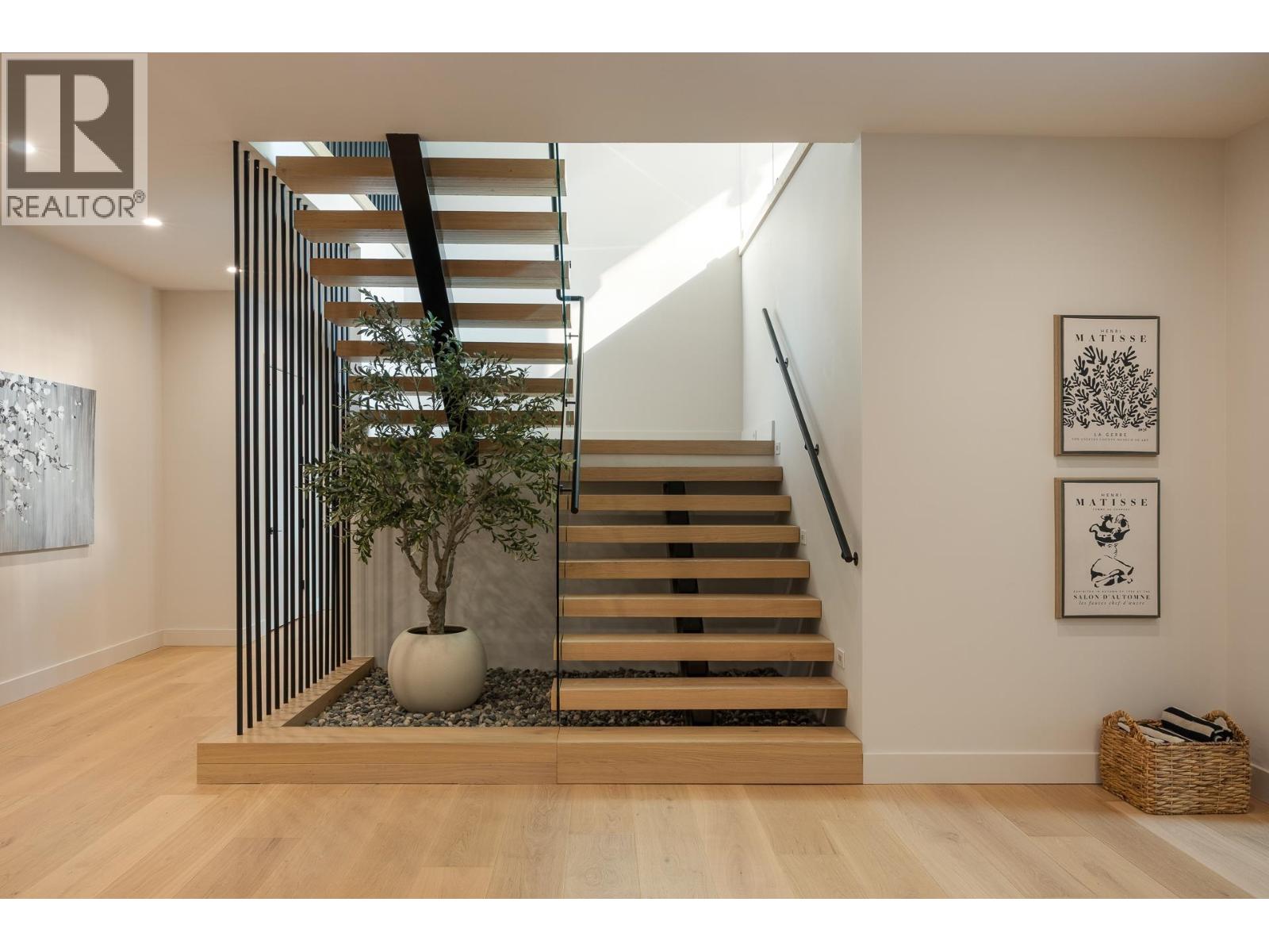 450 MACBETH CRESCENT, West Vancouver