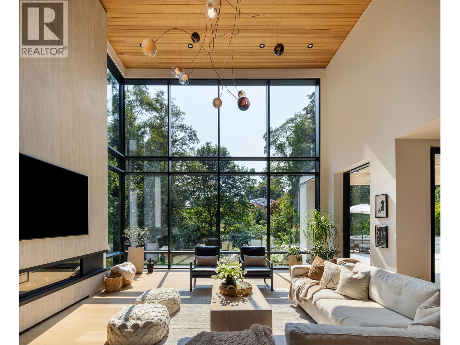 450 MACBETH CRESCENT, West Vancouver