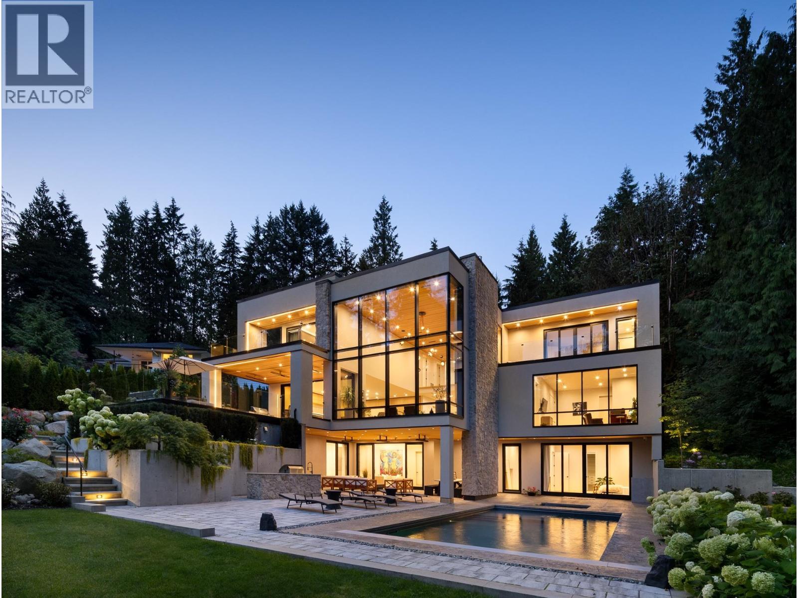 450 MACBETH CRESCENT, West Vancouver