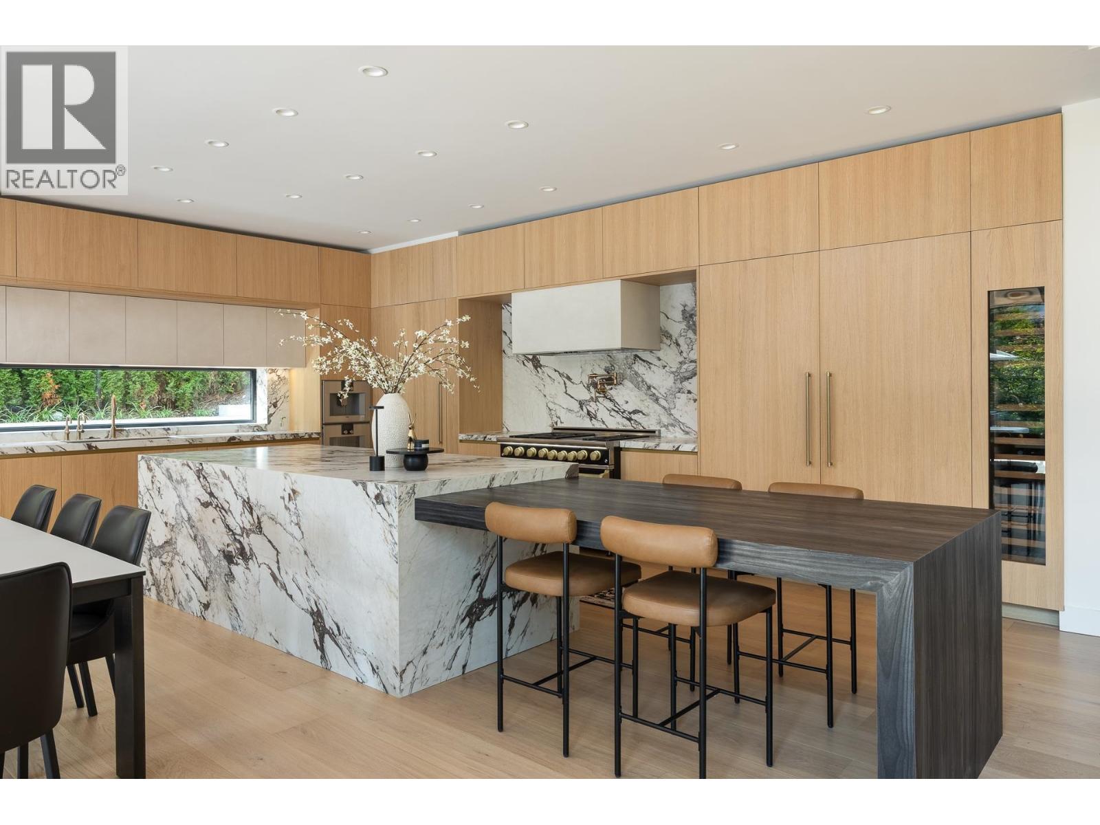 450 MACBETH CRESCENT, West Vancouver