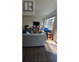 2257 Grainger Loop, Innisfil, ON L9S0N1 Photo 13