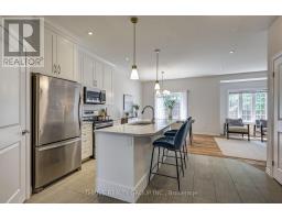 3 - 2910 Tokala Trail, London North, ON N6G0T9 Photo 9