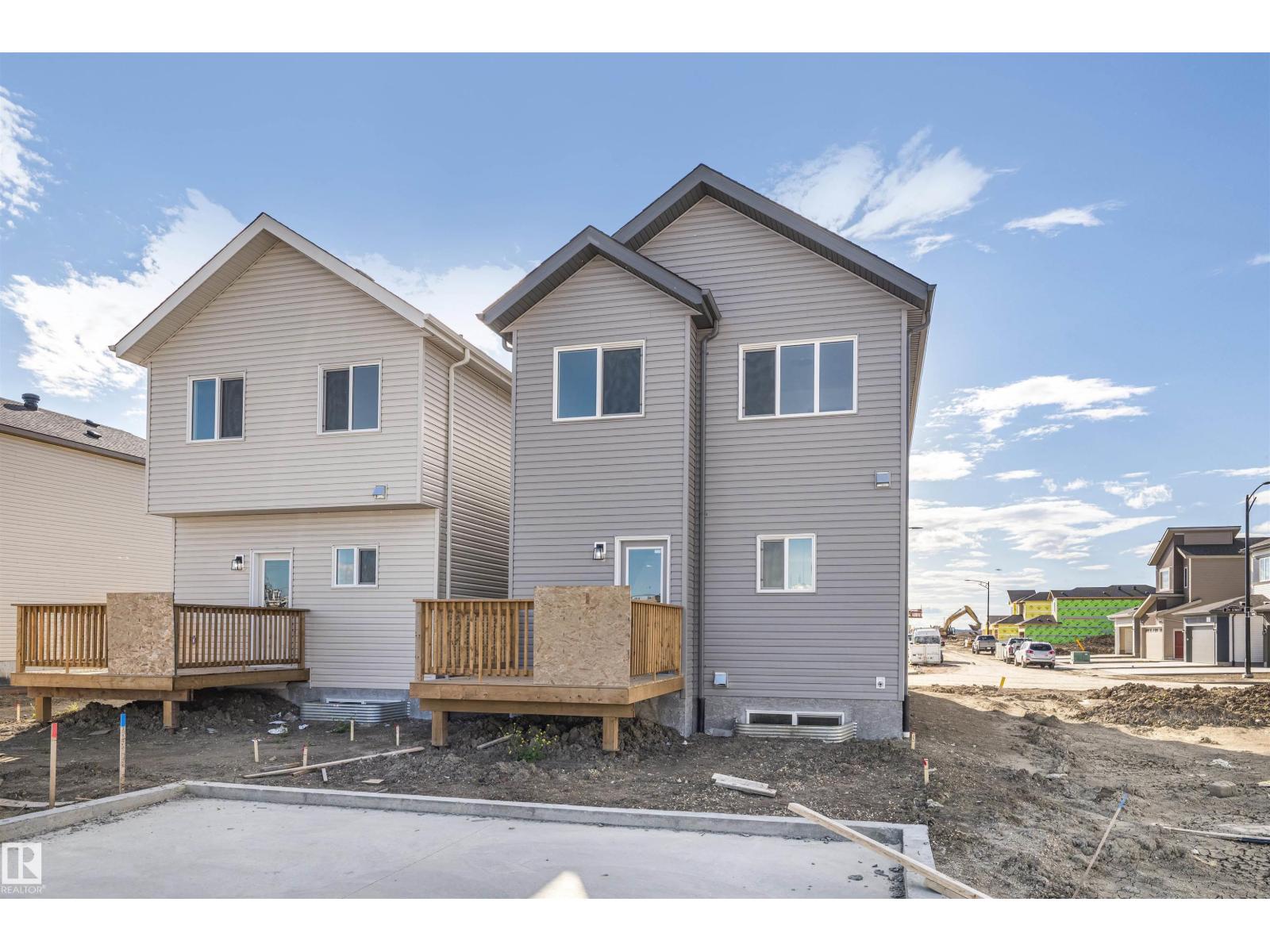 1531 211 ST NW - 3