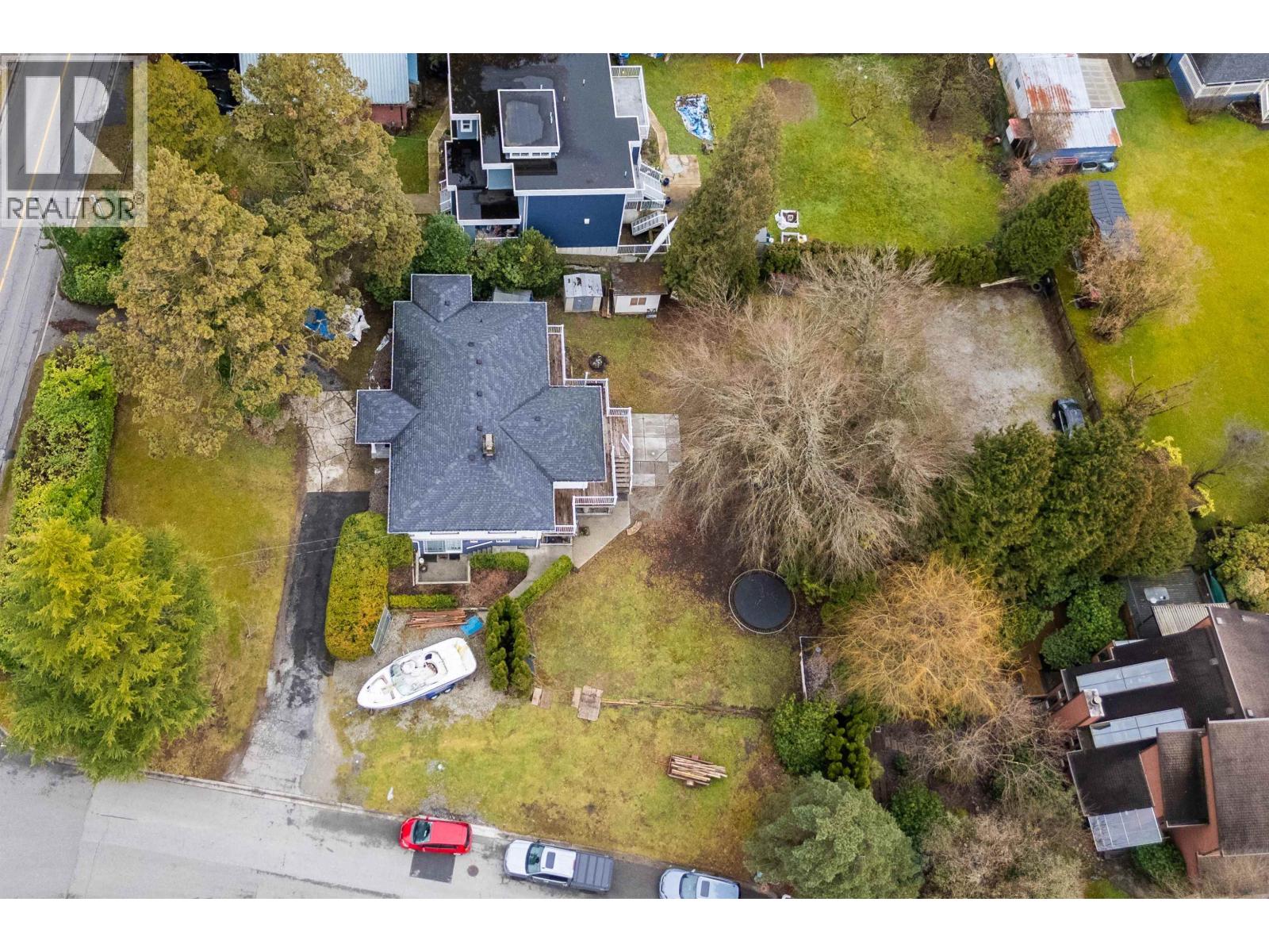 21290 RIVER Road, Maple Ridge, British Columbia, V0V0V0, Maple Ridge, British Columbia — photo 3 of 5