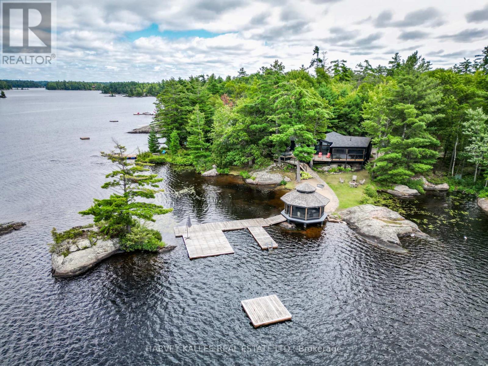 1069 White Eagle Road, Gravenhurst — photo 1