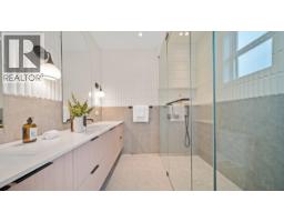 2 6070 Elgin Avenue, Burnaby, BC V5H3S4 Photo 6