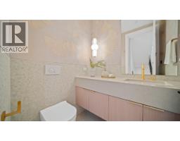 2 6070 Elgin Avenue, Burnaby, BC V5H3S4 Photo 11