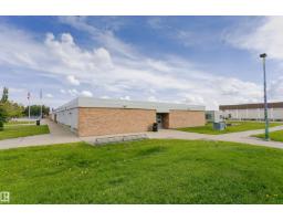 30 10410 101 A St, Morinville, AB T8R1B1 Photo 39