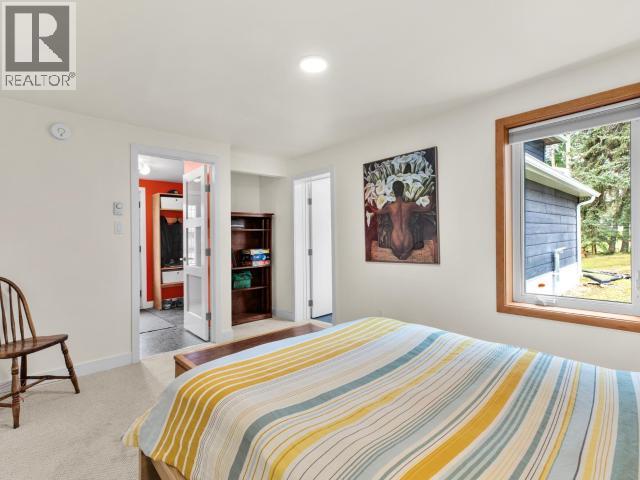 6 CHALET CRESCENT, Whitehorse — photo 8