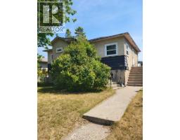 2522 17 Street SE - photo 2